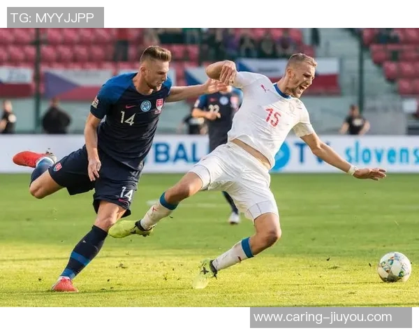 回顾2000年欧洲杯赛程精彩瞬间与经典对决分析